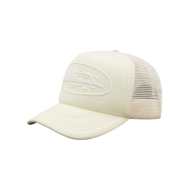 ALCATRAZ PUFF PRINT TRUCKER HAT [OFF WHITE]