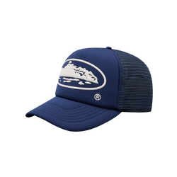 ALCATRAZ PUFF PRINT TRUCKER HAT [NAVY]