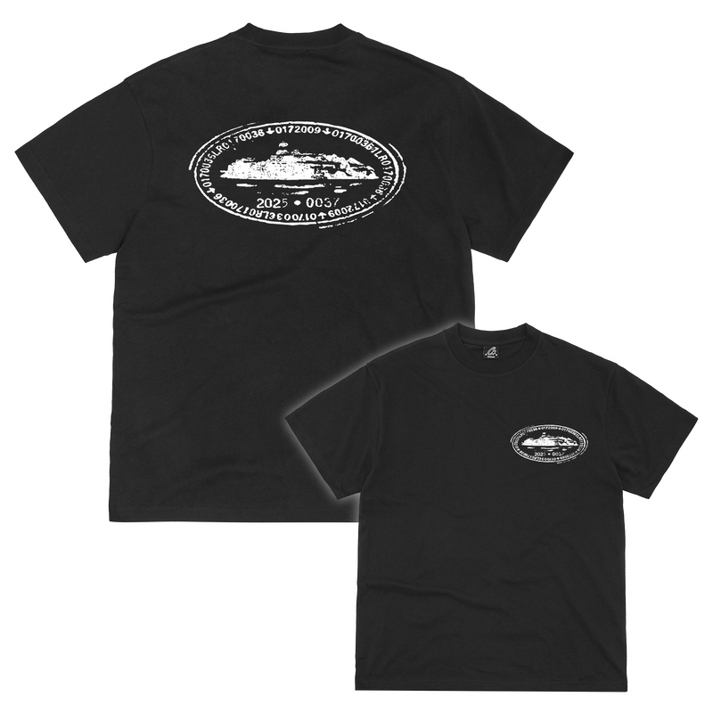 ISLAND STAMP TEE [BLACK]